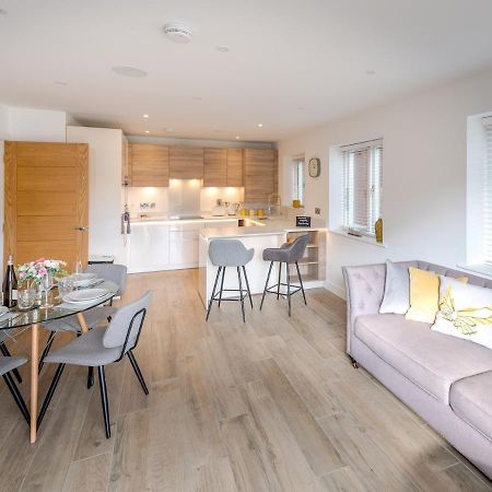 Pass The Keys 1 Bed Albury Contemporary Apartment With Secure Parking Shrewsbury Ngoại thất bức ảnh