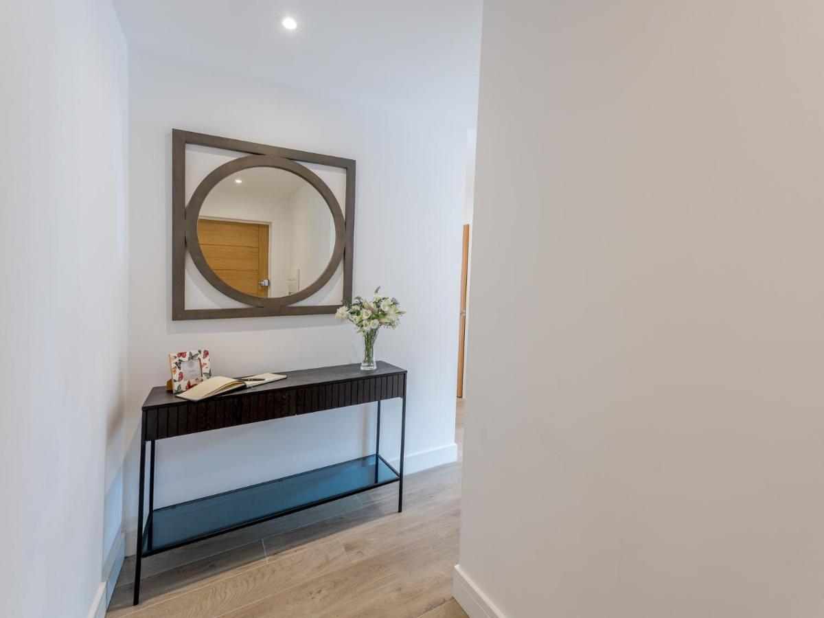 Pass The Keys 1 Bed Albury Contemporary Apartment With Secure Parking Shrewsbury Ngoại thất bức ảnh